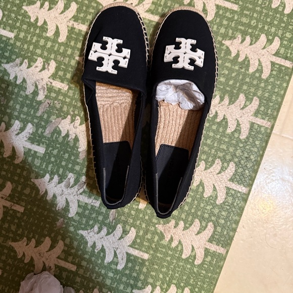 Tory Burch Black and Ivory Espadrilles - Picture 12 of 14